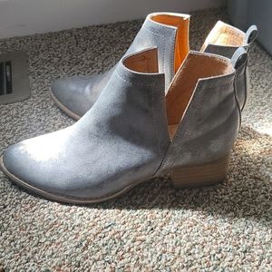 Womens Boots